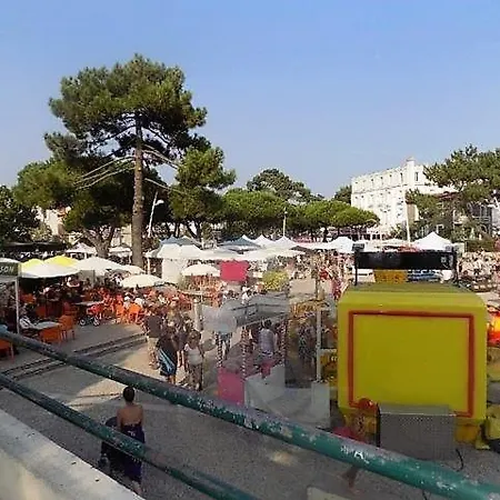 Palais Sur - Maison Mitoyenne - Cour Privee - Centre Villa *